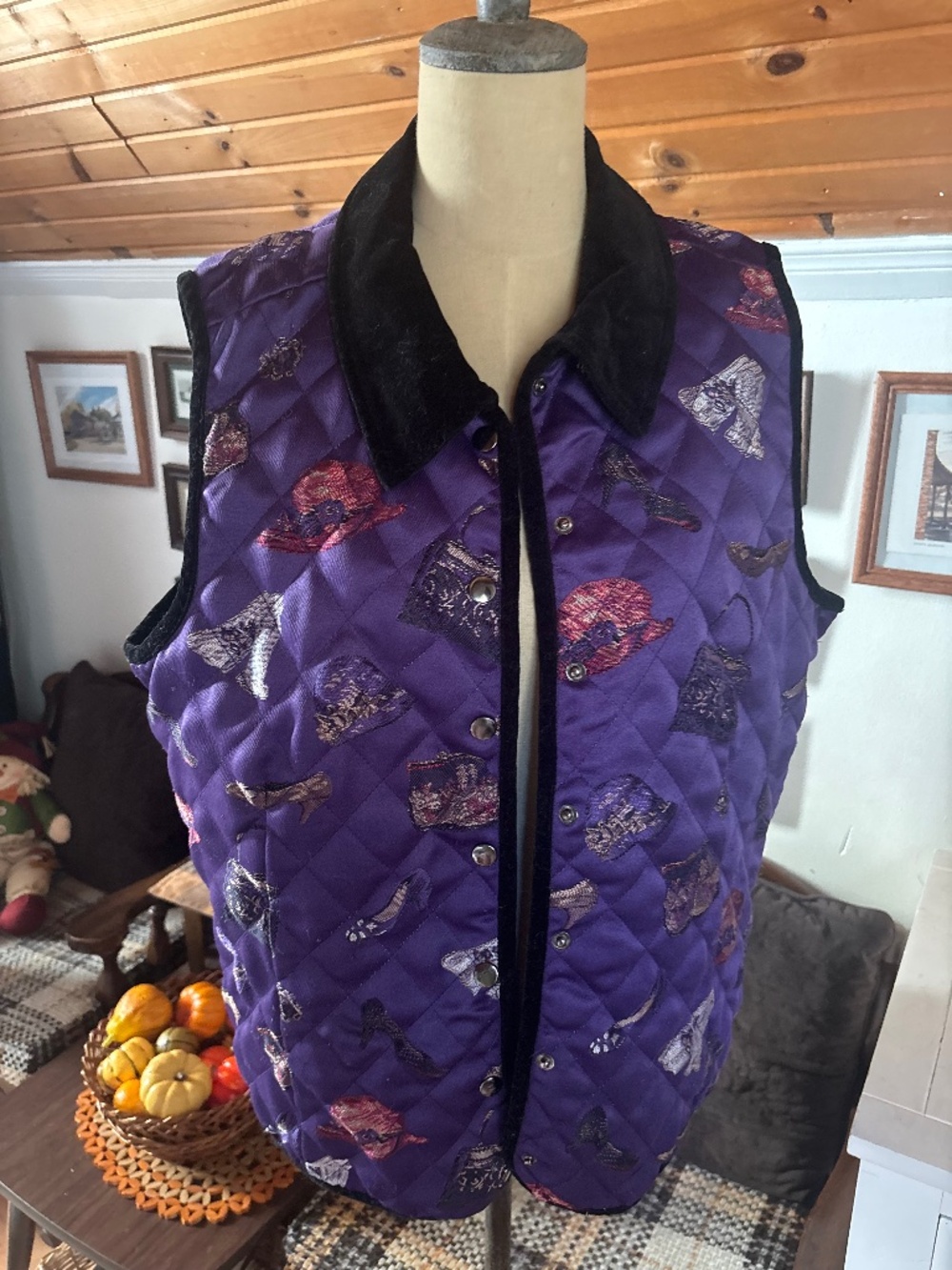 Vintage purple and black velvet tabi fashion vest